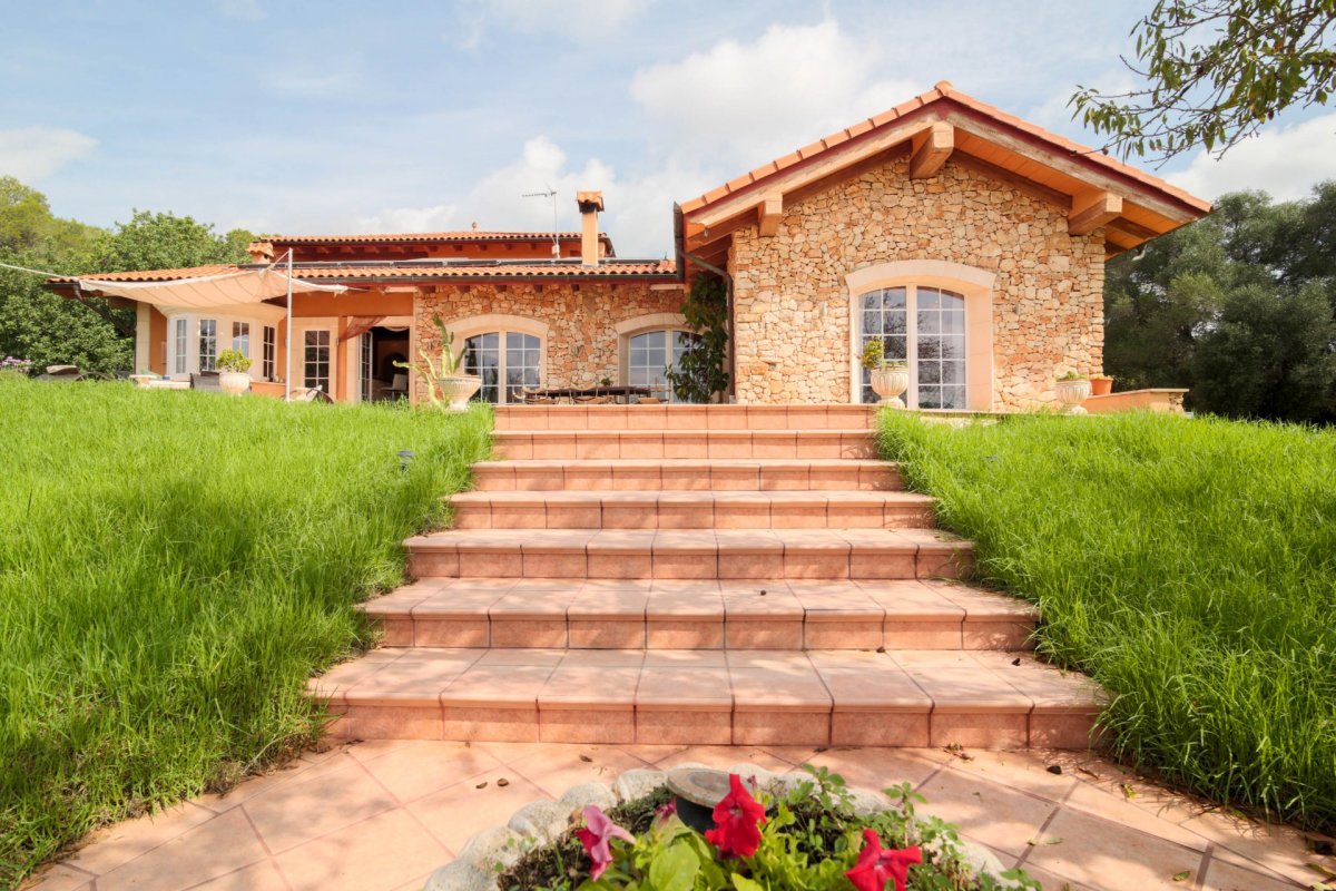 4 Bed, 3 Bath, HouseFor Sale, Montuïri, Baleares 4 Bed, 3 Bath, HouseFor Sale, Montuïri, Baleares