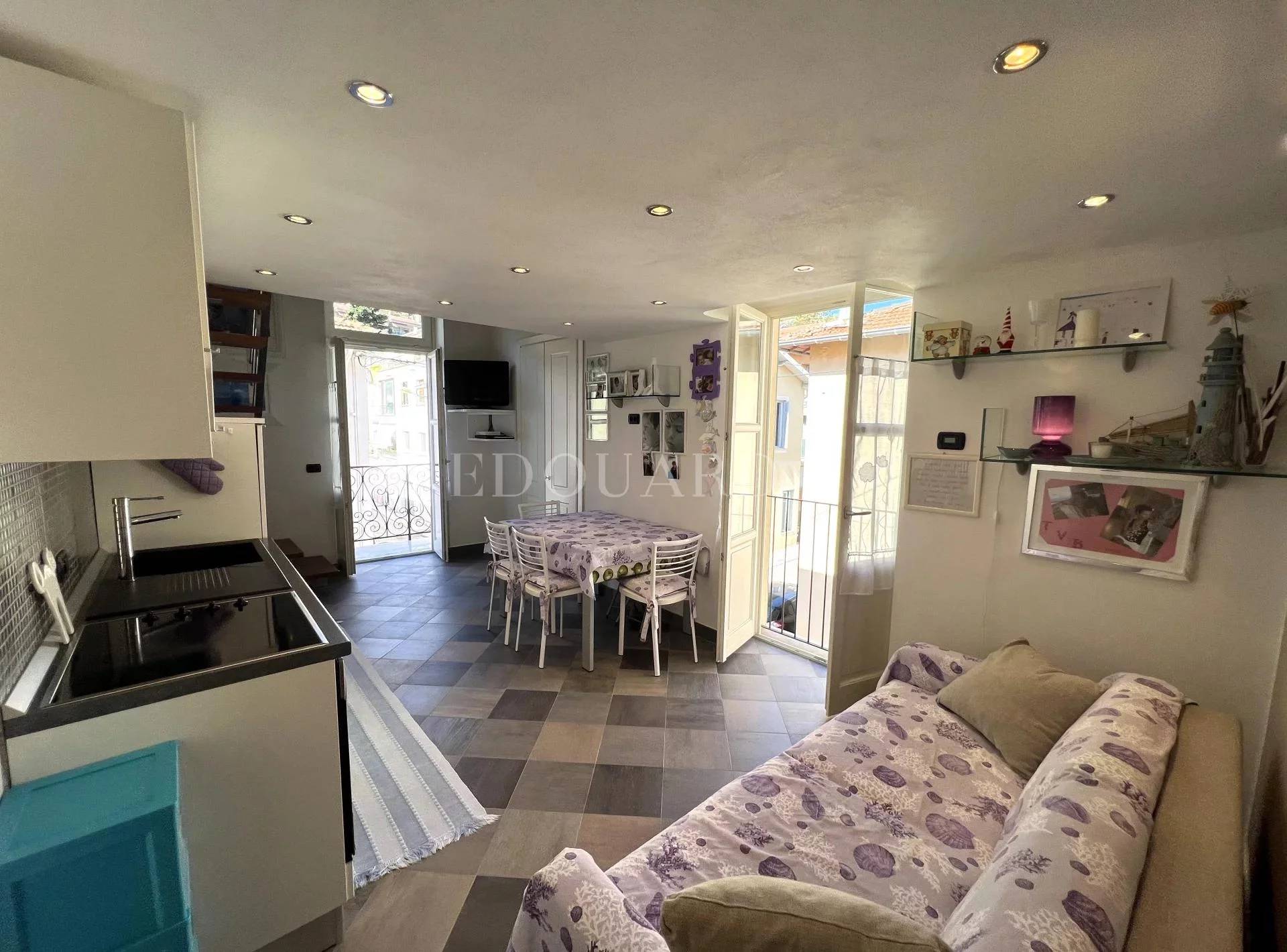 2 Bed, 1 Bath, ApartmentFor Sale, Menton, Alpes-Maritimes 2 Bed, 1 Bath, ApartmentFor Sale, Menton, Alpes-Maritimes