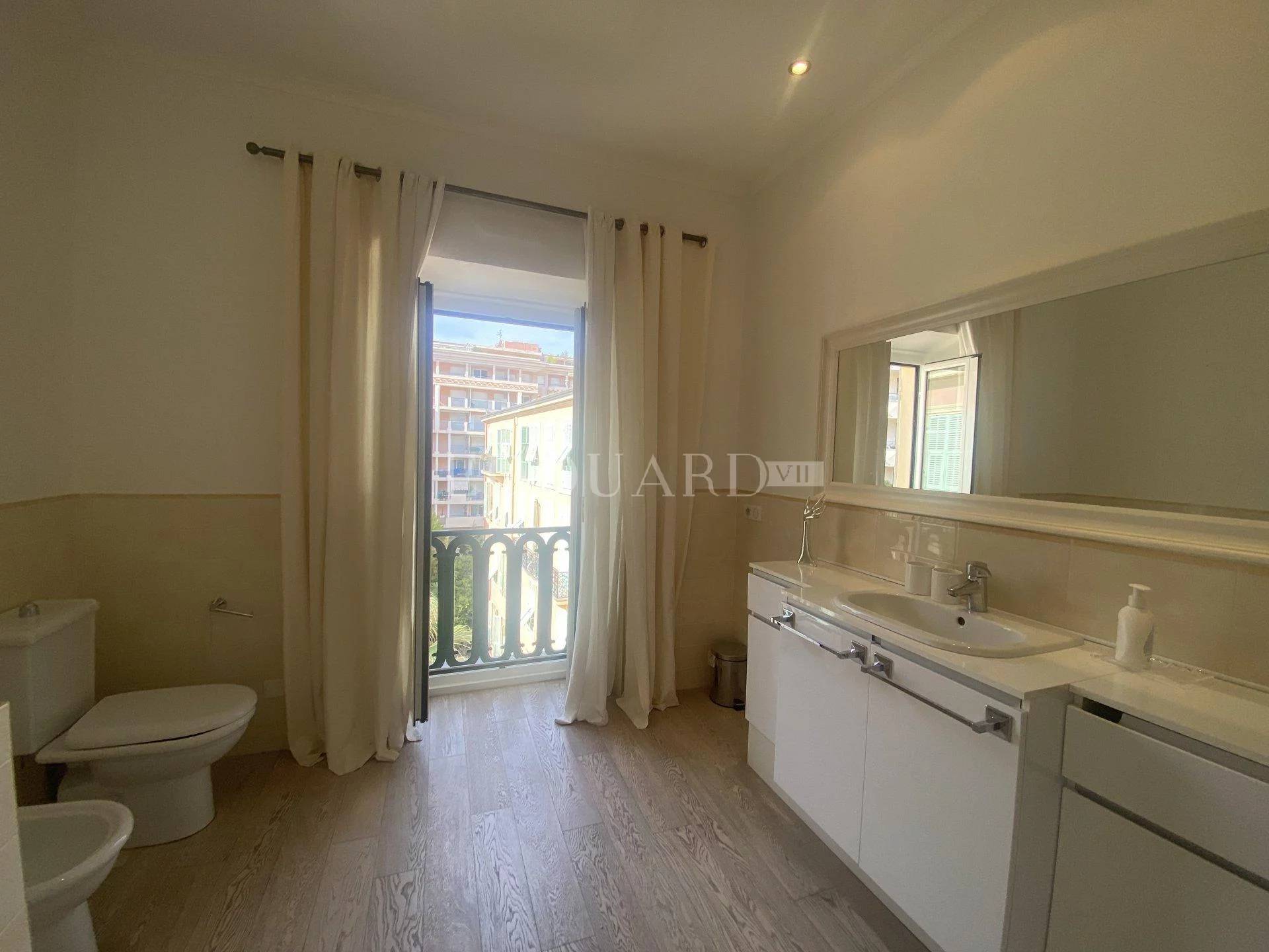 1 Bed, 1 Bath, ApartmentFor Sale, Menton, Alpes-Maritimes 1 Bed, 1 Bath, ApartmentFor Sale, Menton, Alpes-Maritimes