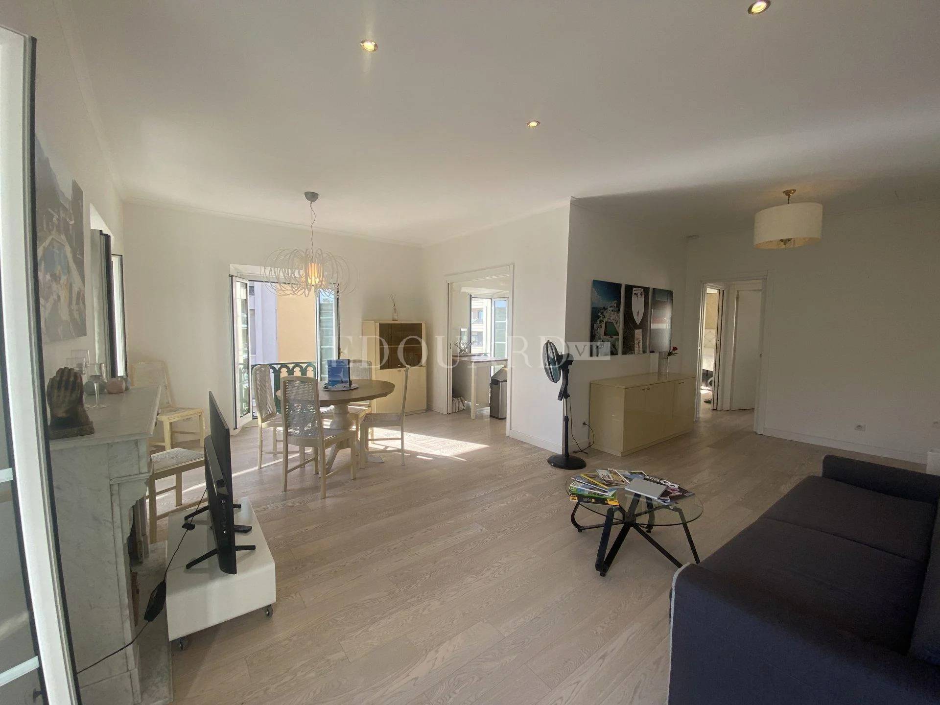 1 Bed, 1 Bath, ApartmentFor Sale, Menton, Alpes-Maritimes 1 Bed, 1 Bath, ApartmentFor Sale, Menton, Alpes-Maritimes