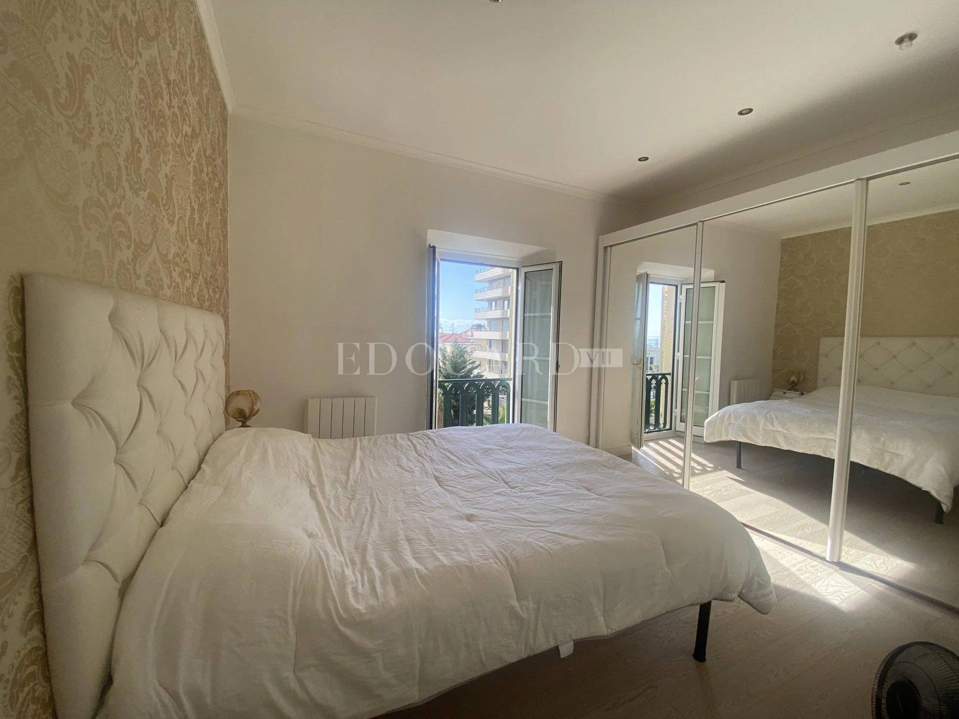 1 Bed, 1 Bath, ApartmentFor Sale, Menton, Alpes-Maritimes 1 Bed, 1 Bath, ApartmentFor Sale, Menton, Alpes-Maritimes