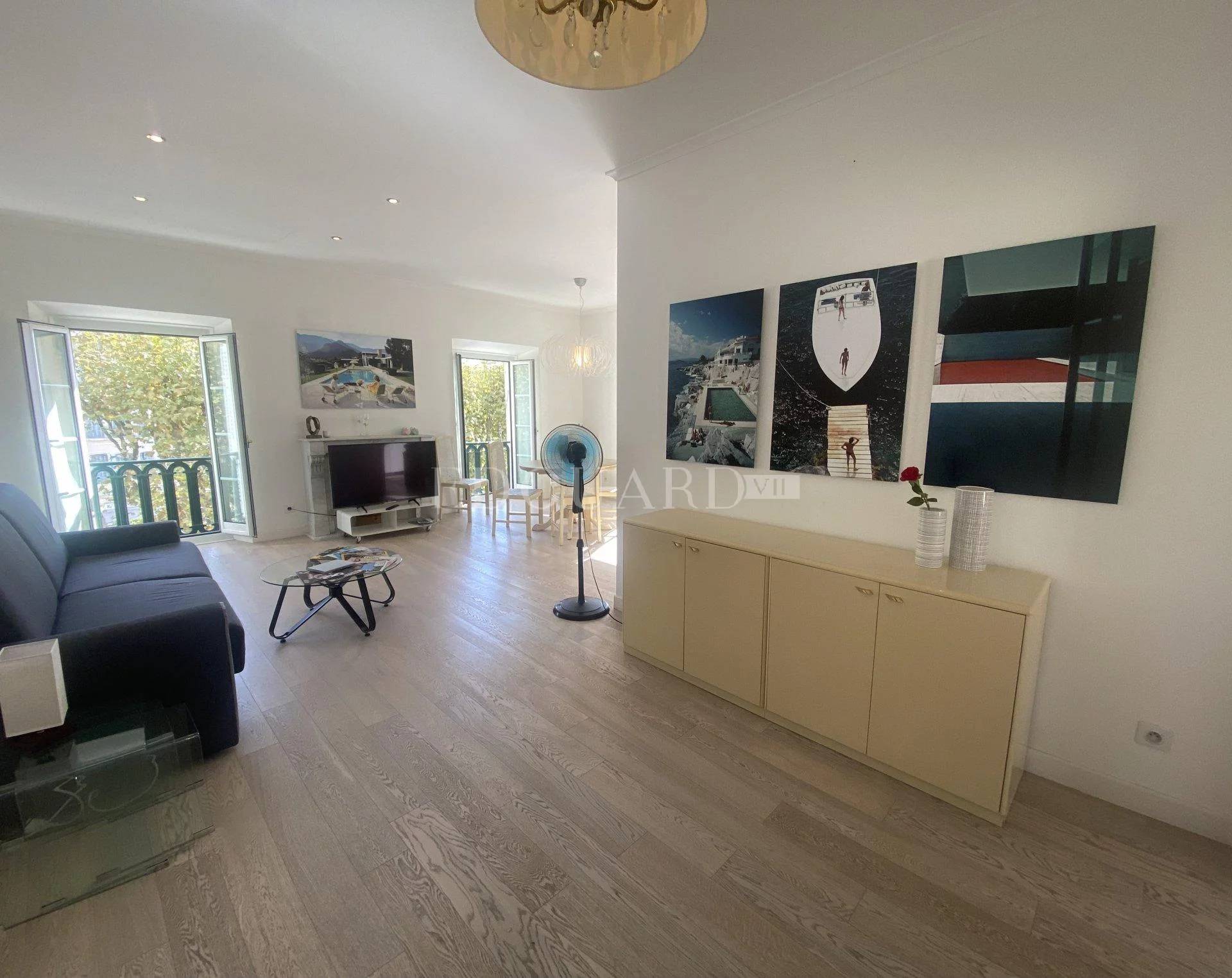 1 Bed, 1 Bath, ApartmentFor Sale, Menton, Alpes-Maritimes 1 Bed, 1 Bath, ApartmentFor Sale, Menton, Alpes-Maritimes