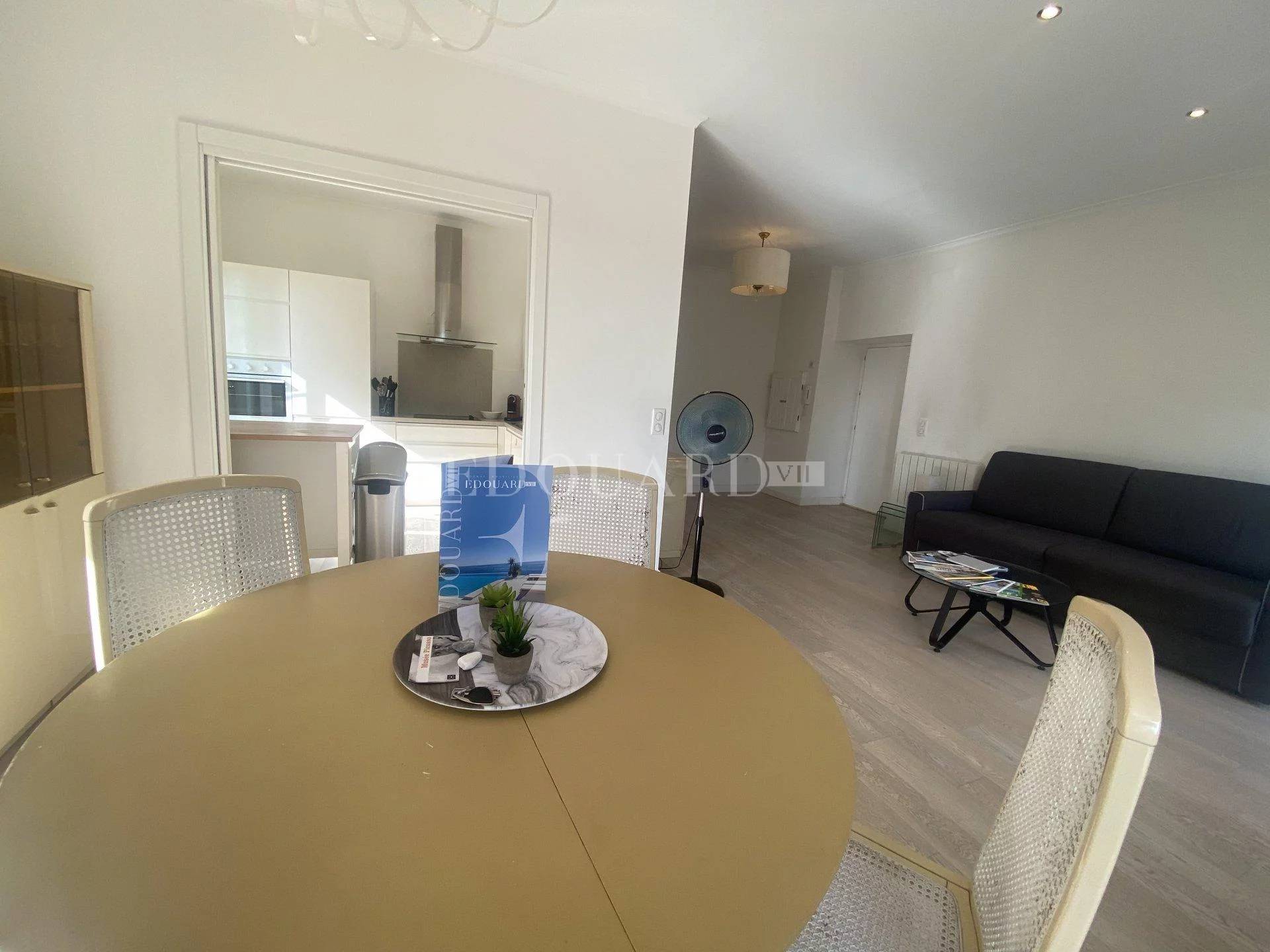 1 Bed, 1 Bath, ApartmentFor Sale, Menton, Alpes-Maritimes 1 Bed, 1 Bath, ApartmentFor Sale, Menton, Alpes-Maritimes