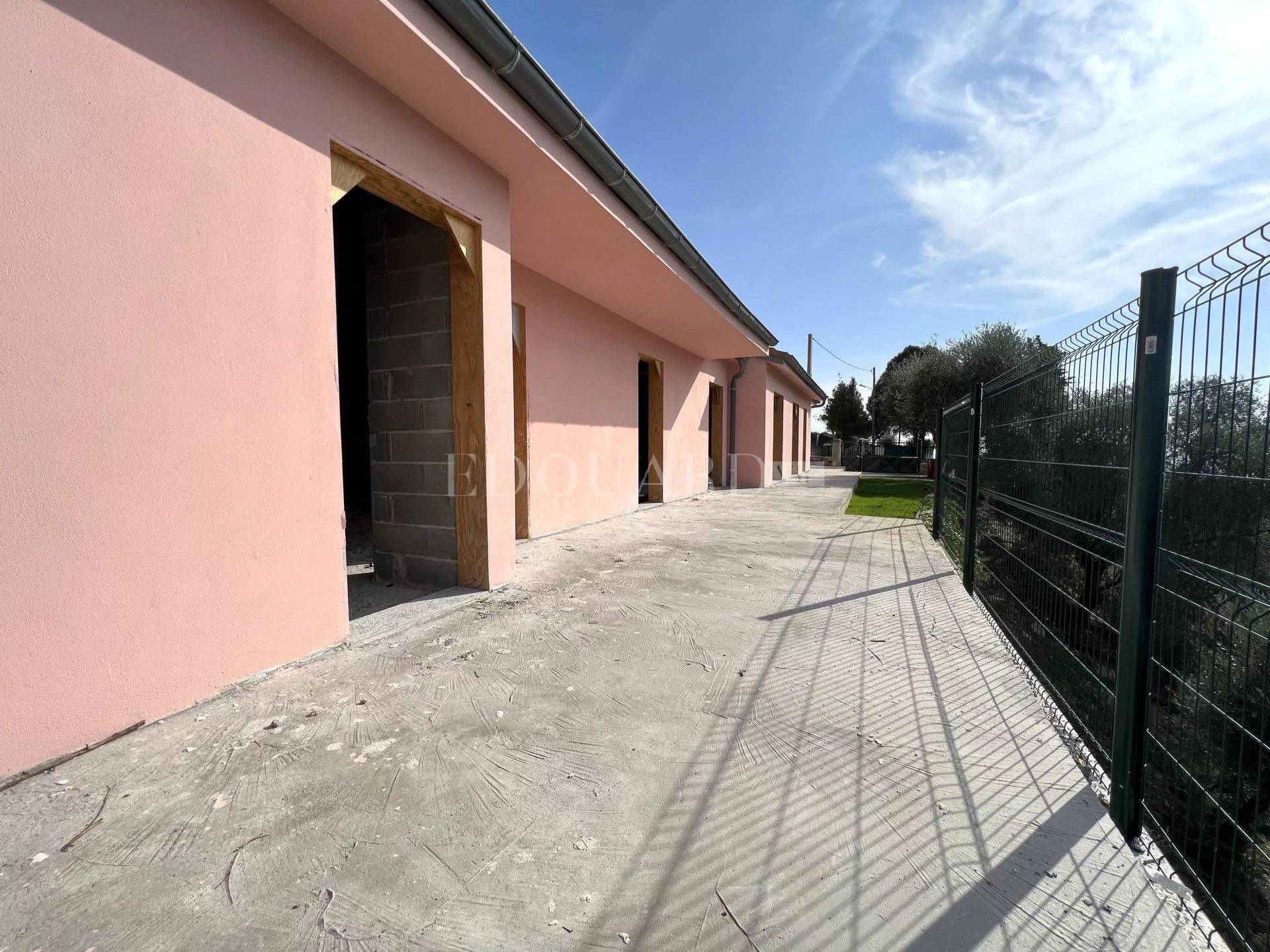 HouseFor Sale, Castellar, Alpes-Maritimes HouseFor Sale, Castellar, Alpes-Maritimes