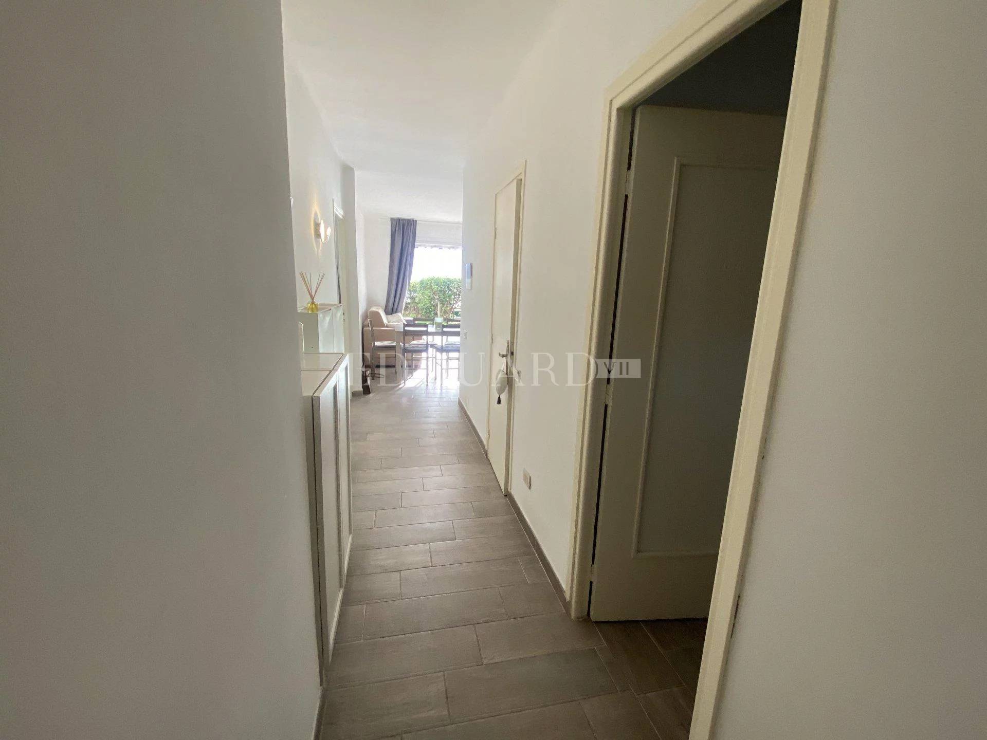 2 Bed, 1 Bath, ApartmentFor Sale, Menton, Alpes-Maritimes 2 Bed, 1 Bath, ApartmentFor Sale, Menton, Alpes-Maritimes