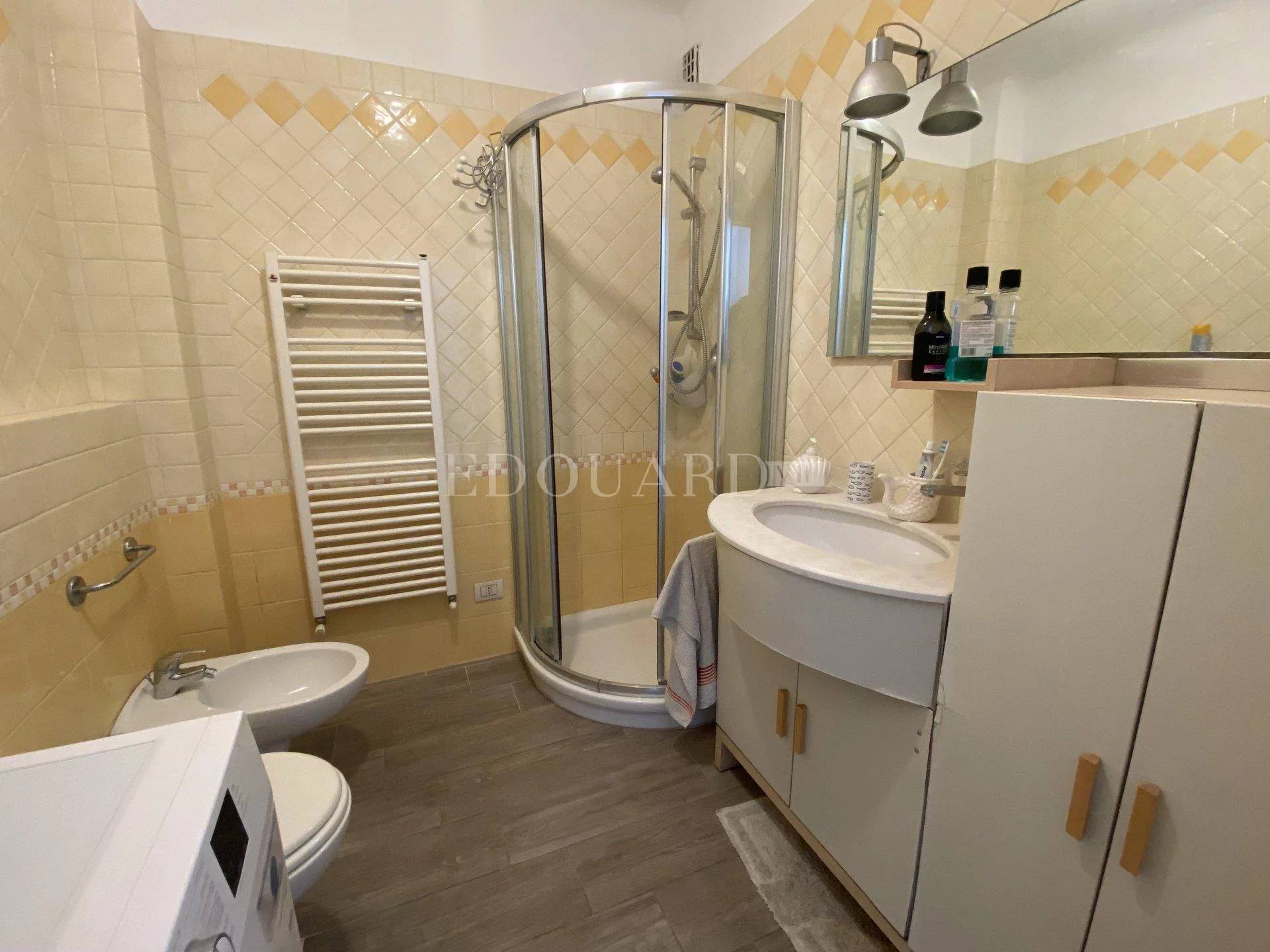 2 Bed, 1 Bath, ApartmentFor Sale, Menton, Alpes-Maritimes 2 Bed, 1 Bath, ApartmentFor Sale, Menton, Alpes-Maritimes