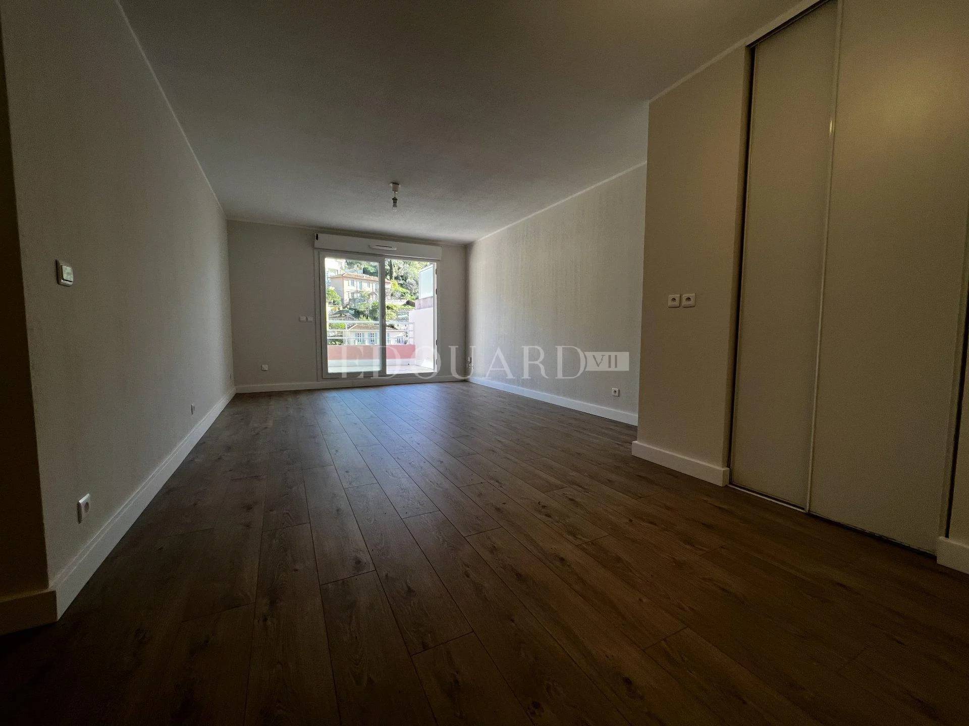 1 Bed, 1 Bath, ApartmentFor Sale, Menton, Alpes-Maritimes 1 Bed, 1 Bath, ApartmentFor Sale, Menton, Alpes-Maritimes