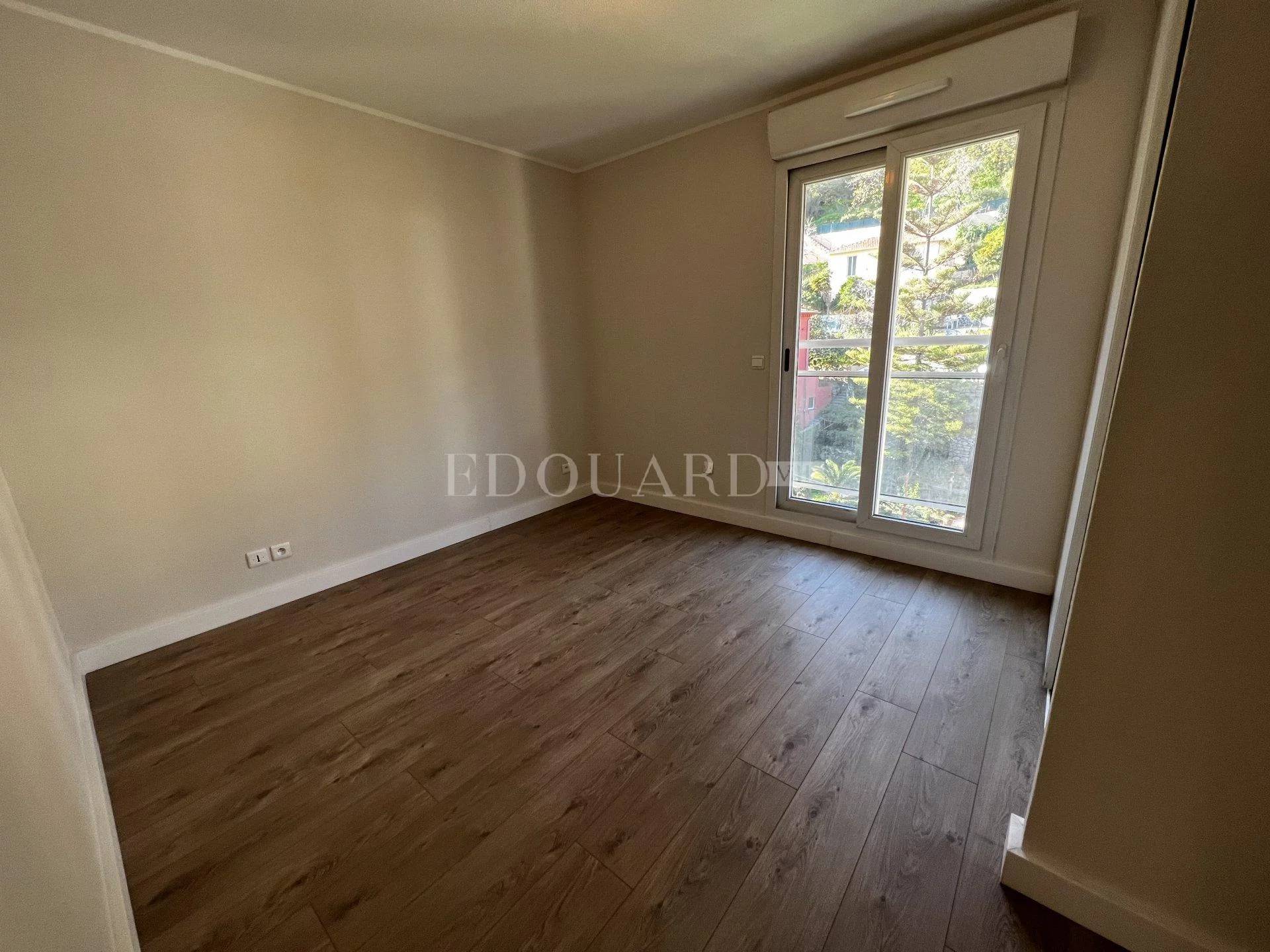 1 Bed, 1 Bath, ApartmentFor Sale, Menton, Alpes-Maritimes 1 Bed, 1 Bath, ApartmentFor Sale, Menton, Alpes-Maritimes