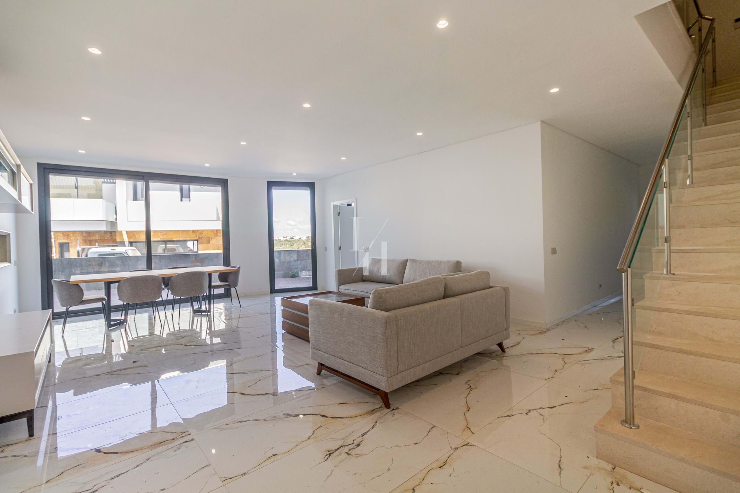 4 Bed, 5 Bath, HouseFor Sale, Albufeira, Faro, 8200-594