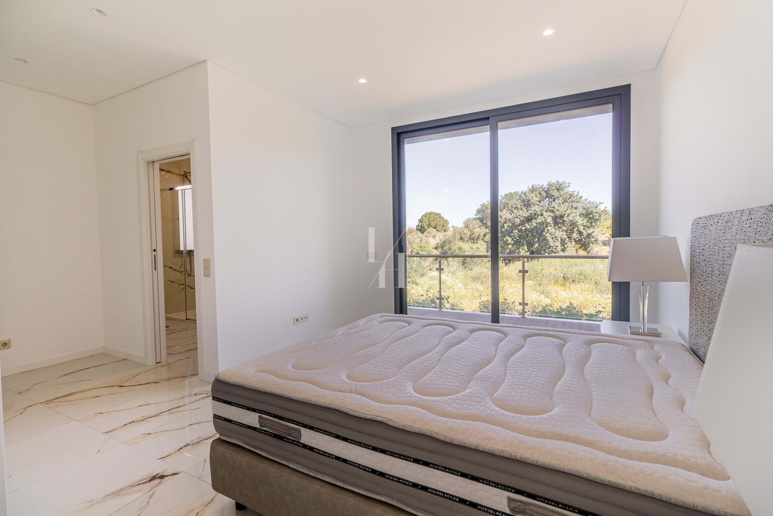 4 Bed, 5 Bath, HouseFor Sale, Albufeira, Faro, 8200-594