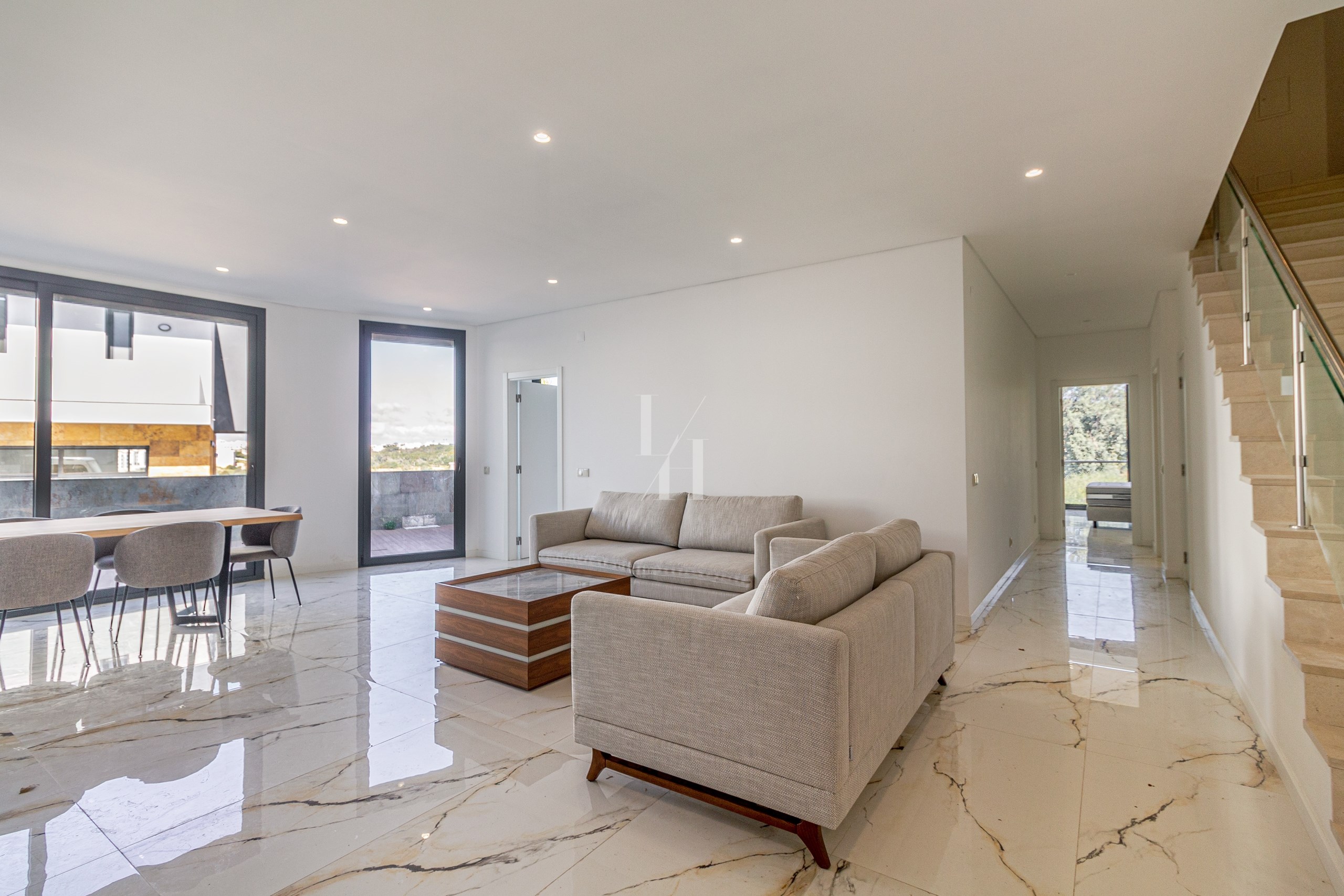 4 Bed, 5 Bath, HouseFor Sale, Albufeira, Faro, 8200-594