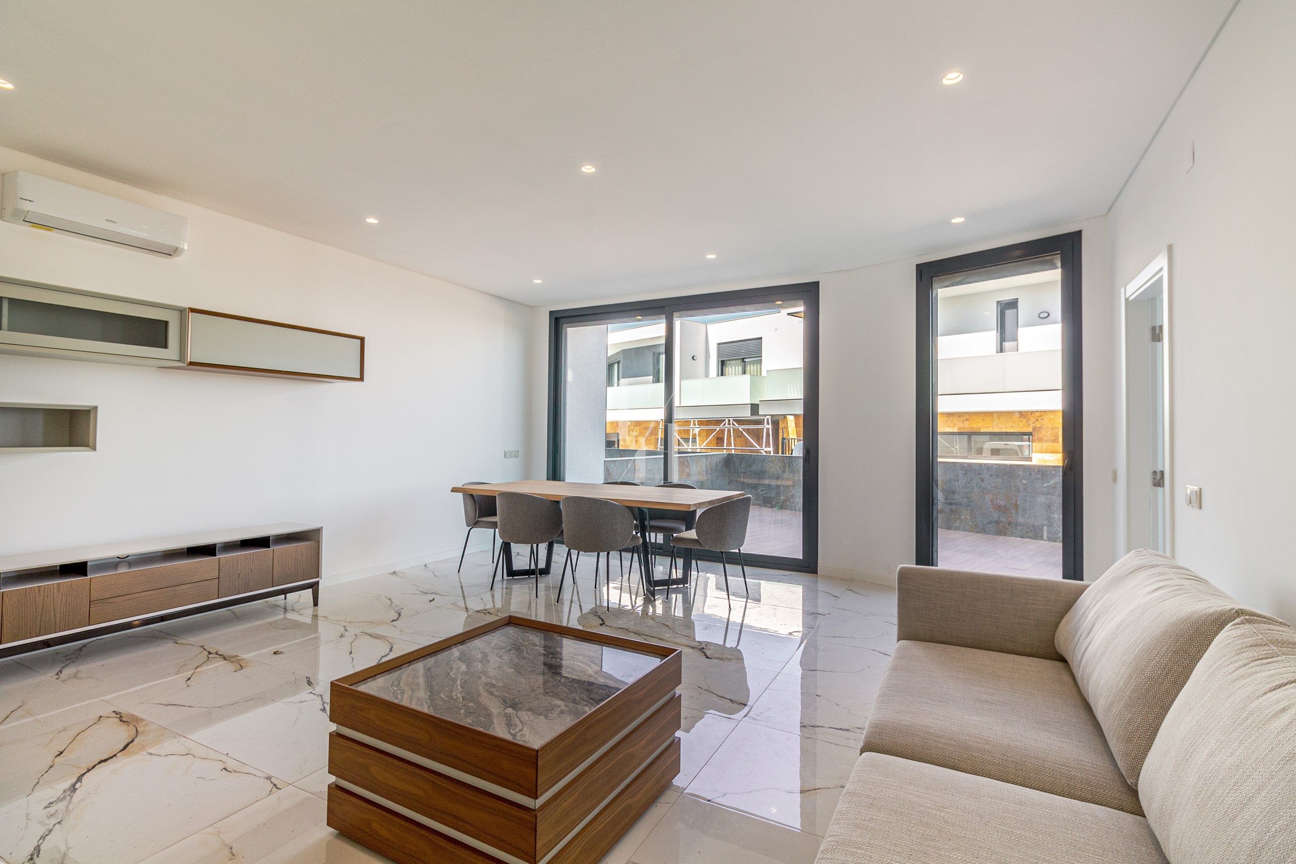 4 Bed, 5 Bath, HouseFor Sale, Albufeira, Faro, 8200-594