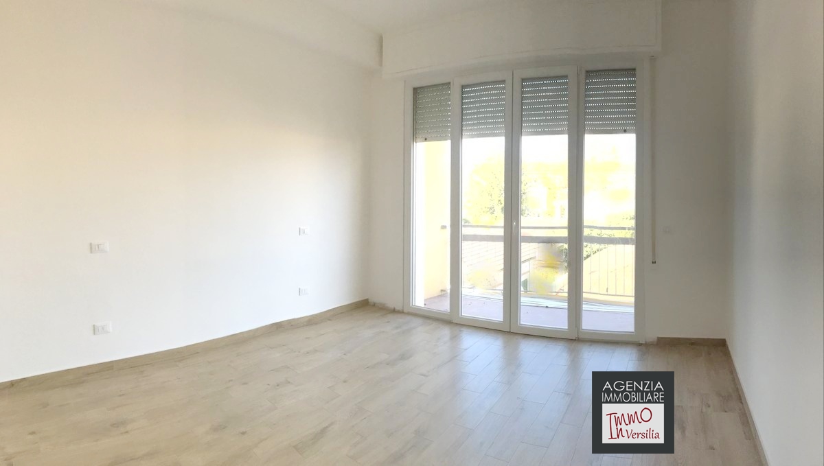 2 Bed, ApartmentFor Sale, Viareggio, Lucca, Toscana