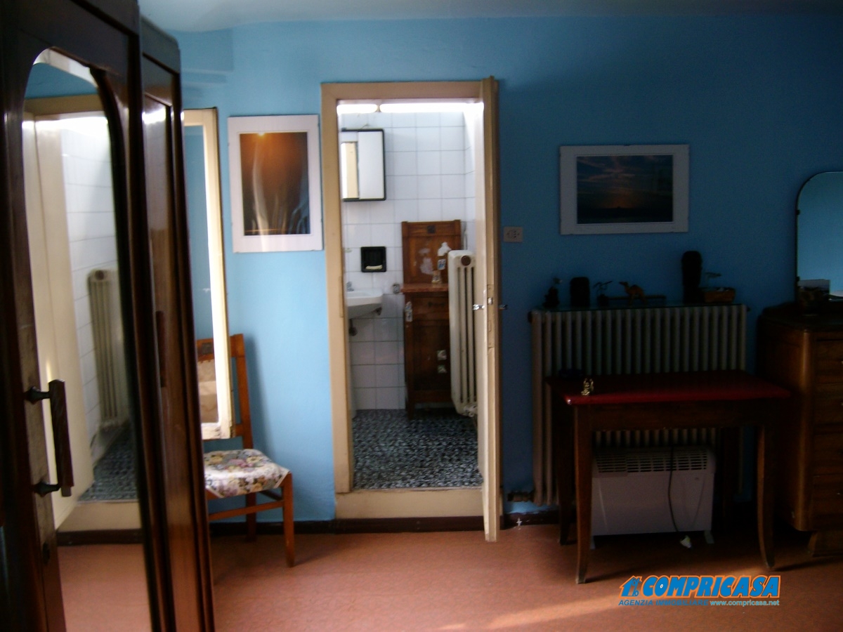 Commercial Property, For Sale