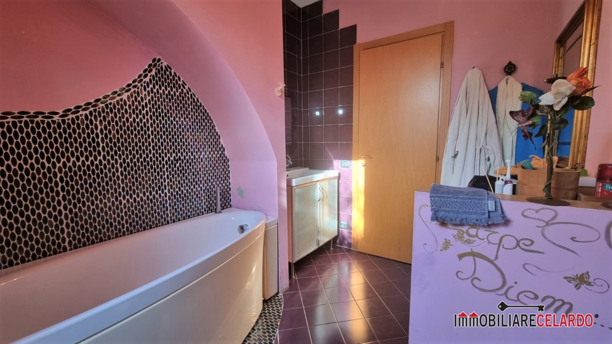 3 Bed, ApartmentFor Sale, Siena, Toscana
