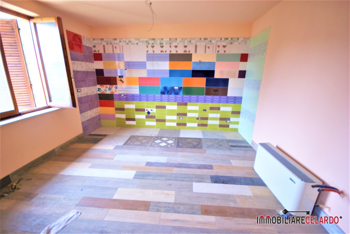 2 Bed, ApartmentFor Sale, Poggibonsi, Siena, Toscana