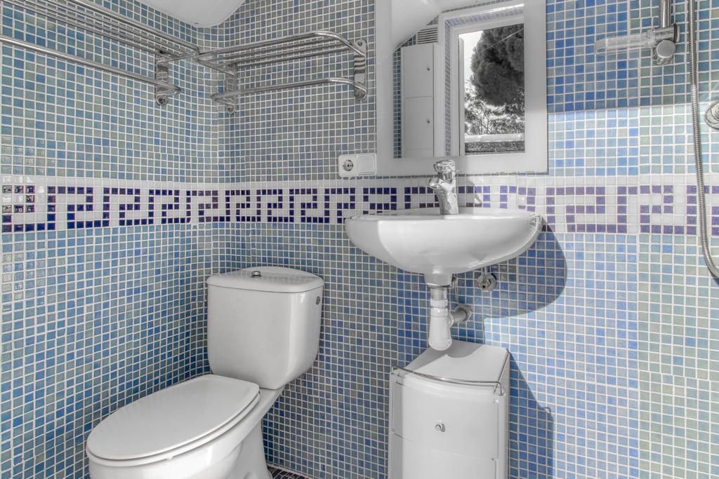 5 Bed, 4 Bath, HouseFor Sale, Empuriabrava, Girona, 17487 5 Bed, 4 Bath, HouseFor Sale, Empuriabrava, Girona, 17487