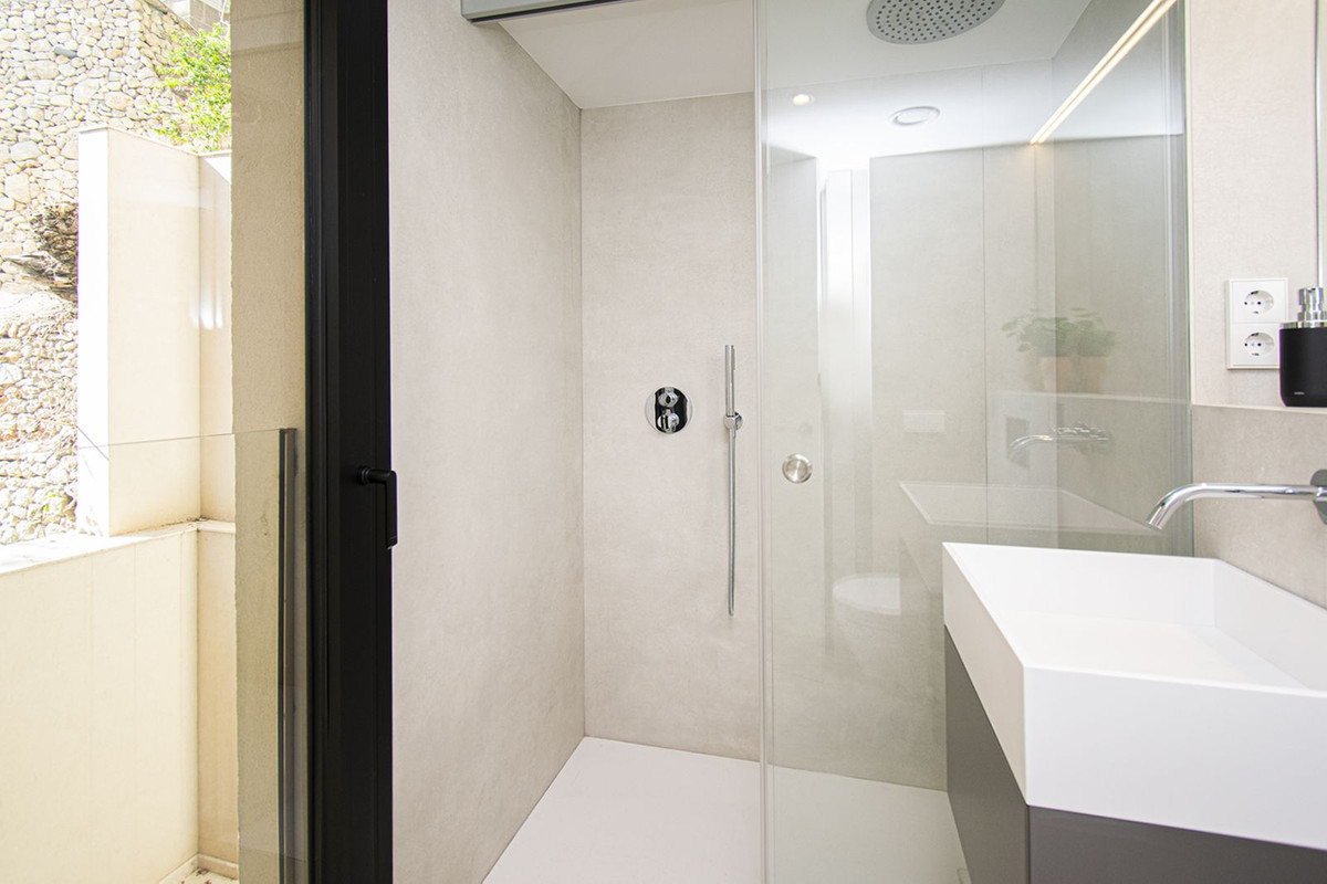2 Bed, 2 Bath, ApartmentFor Sale, Palma de Mallorca, Islas Baleares 2 Bed, 2 Bath, ApartmentFor Sale, Palma de Mallorca, Islas Baleares