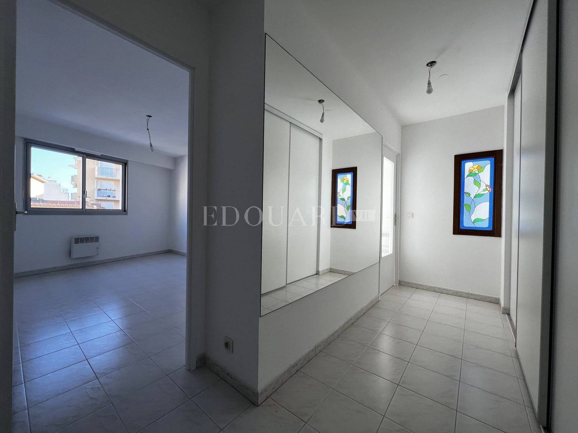 2 Bed, 1 Bath, ApartmentFor Sale, Menton, Alpes-Maritimes