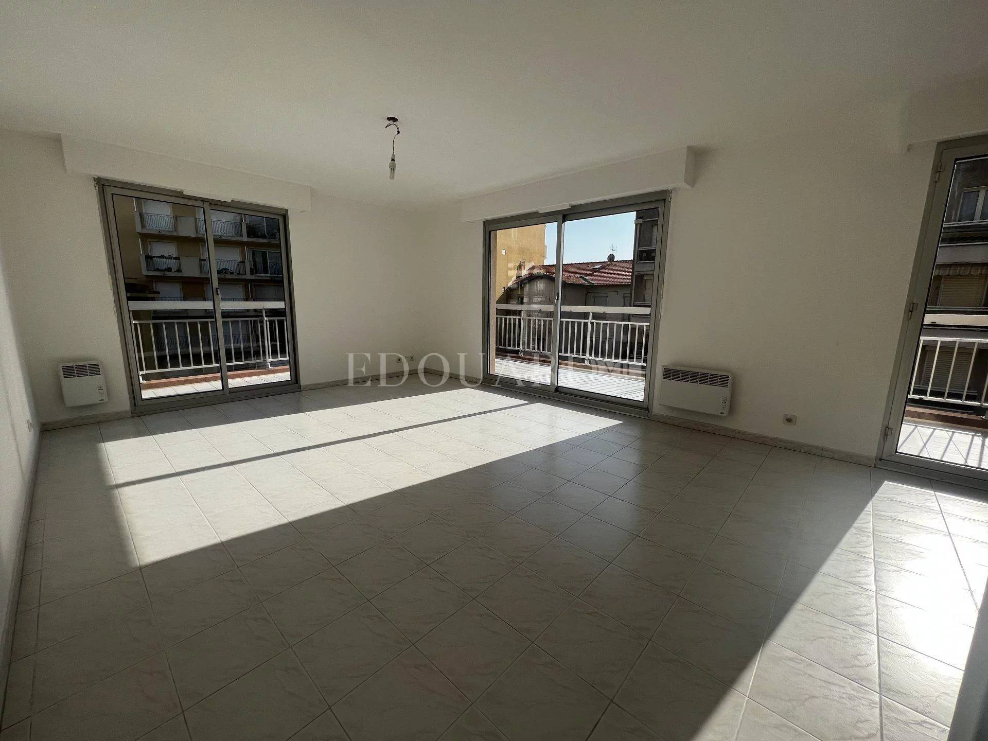 2 Bed, 1 Bath, ApartmentFor Sale, Menton, Alpes-Maritimes