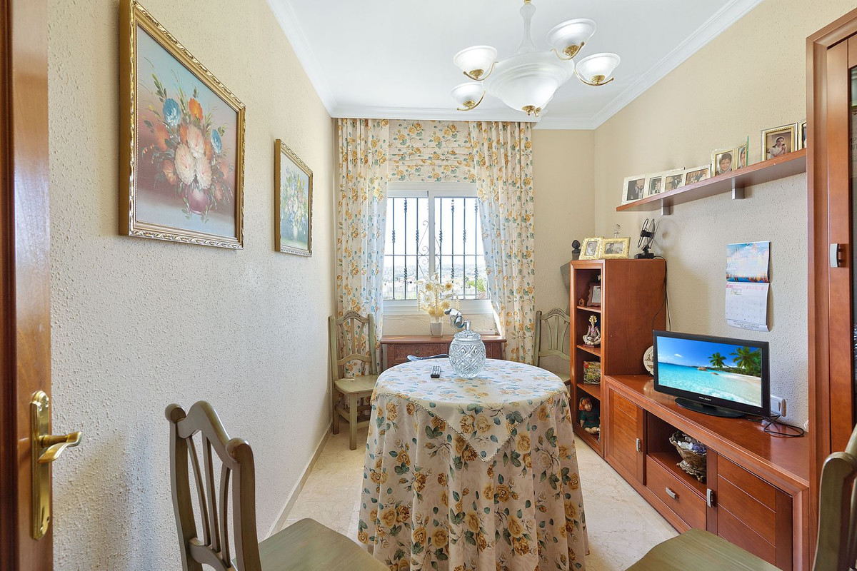 5 Bed, 4 Bath, HouseFor Sale, Pueblo Nuevo de Guadiaro, Cadiz 5 Bed, 4 Bath, HouseFor Sale, Pueblo Nuevo de Guadiaro, Cadiz