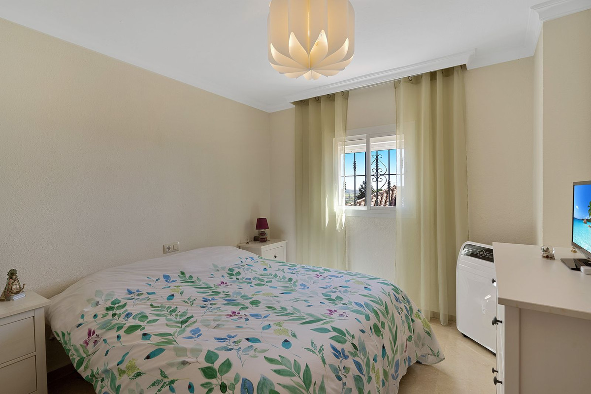 5 Bed, 4 Bath, HouseFor Sale, Pueblo Nuevo de Guadiaro, Cadiz 5 Bed, 4 Bath, HouseFor Sale, Pueblo Nuevo de Guadiaro, Cadiz