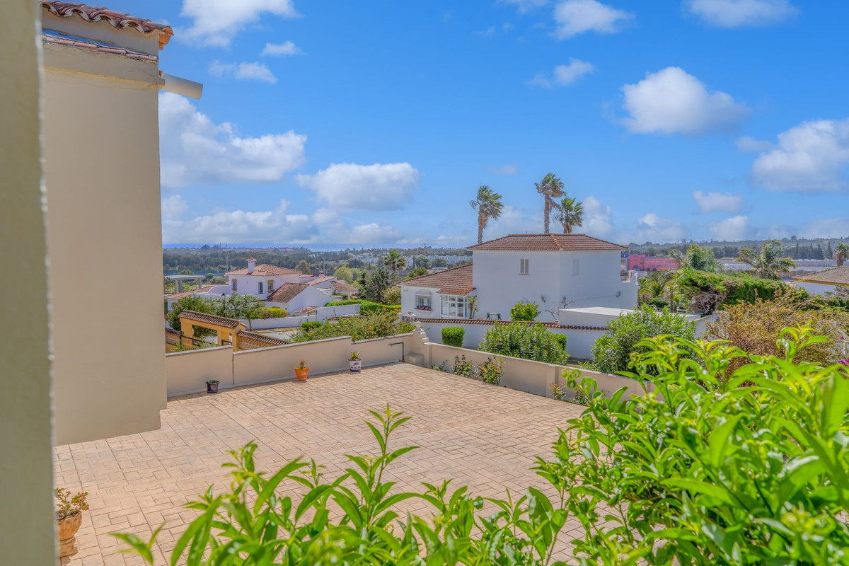 5 Bed, 4 Bath, HouseFor Sale, Pueblo Nuevo de Guadiaro, Cadiz 5 Bed, 4 Bath, HouseFor Sale, Pueblo Nuevo de Guadiaro, Cadiz