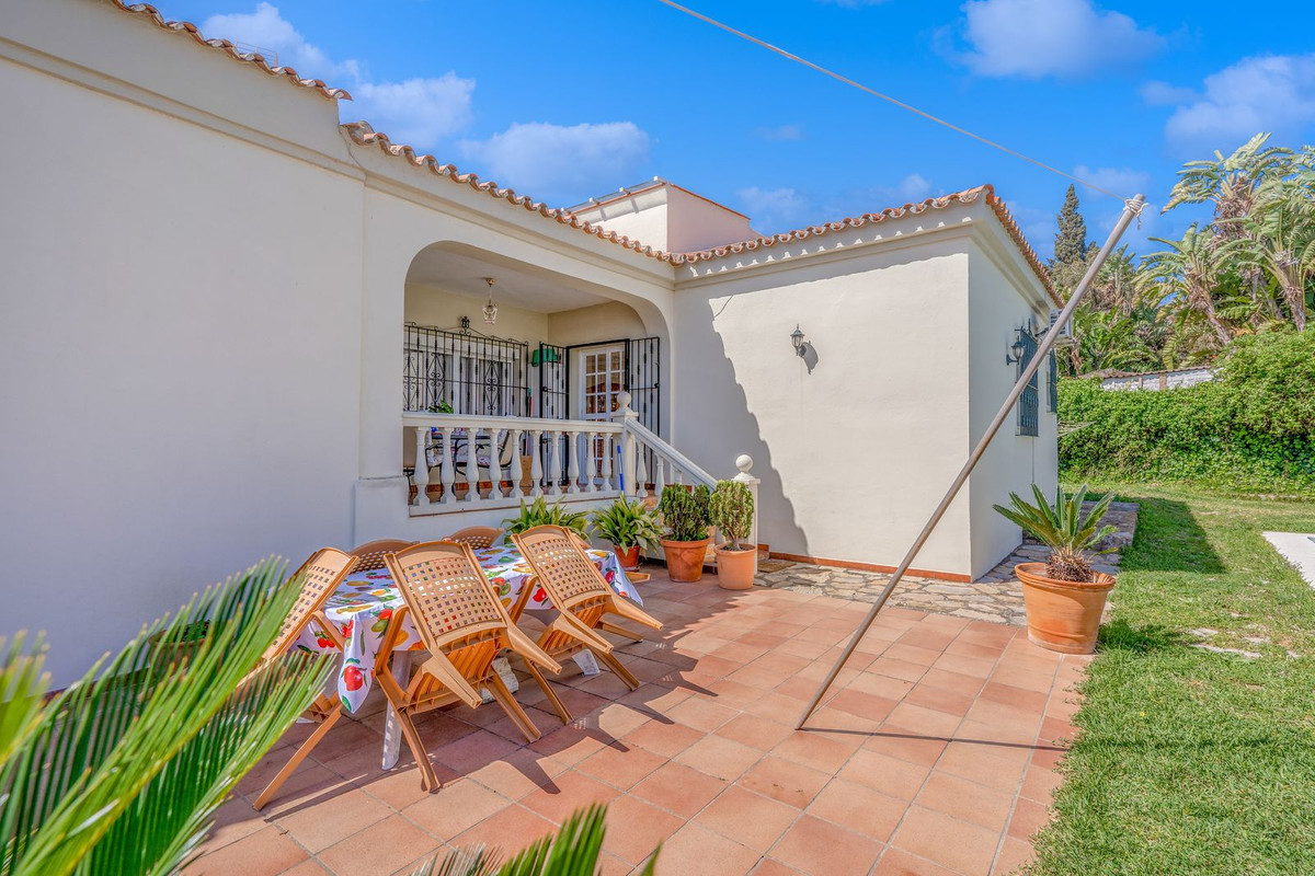 5 Bed, 4 Bath, HouseFor Sale, Pueblo Nuevo de Guadiaro, Cadiz 5 Bed, 4 Bath, HouseFor Sale, Pueblo Nuevo de Guadiaro, Cadiz