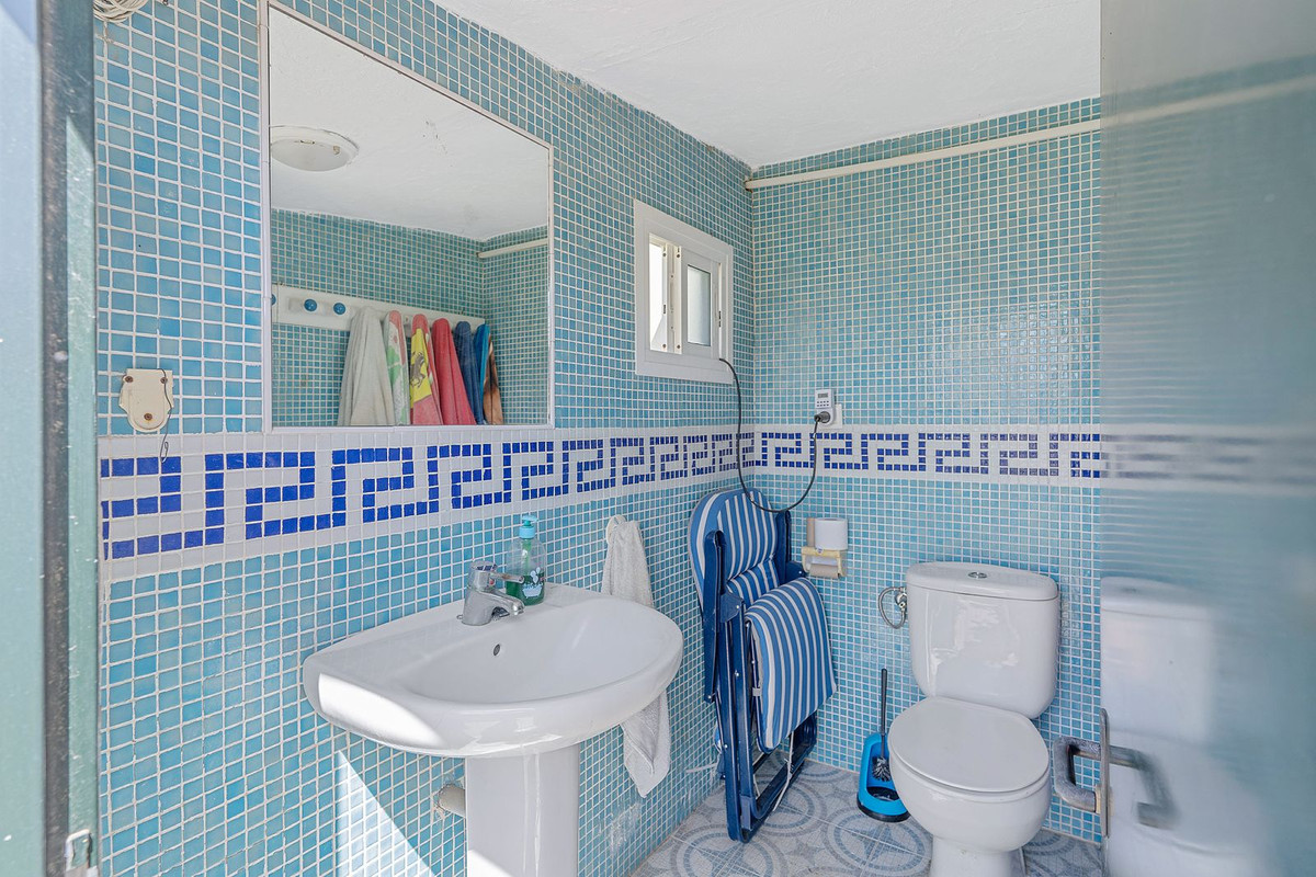 5 Bed, 4 Bath, HouseFor Sale, Pueblo Nuevo de Guadiaro, Cadiz 5 Bed, 4 Bath, HouseFor Sale, Pueblo Nuevo de Guadiaro, Cadiz