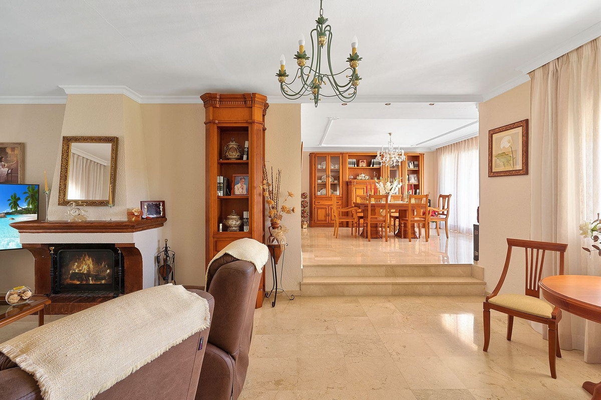 5 Bed, 4 Bath, HouseFor Sale, Pueblo Nuevo de Guadiaro, Cadiz 5 Bed, 4 Bath, HouseFor Sale, Pueblo Nuevo de Guadiaro, Cadiz