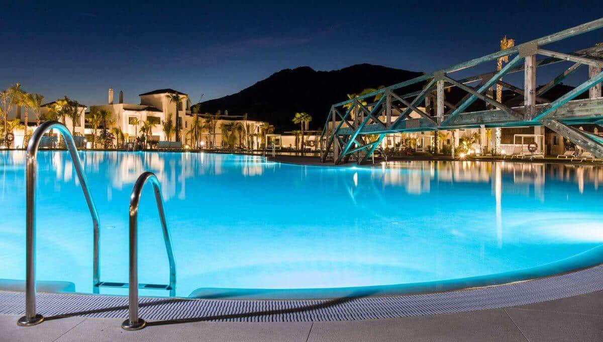 4 Bed, 3 Bath, ApartmentFor Sale, Estepona, Malaga 4 Bed, 3 Bath, ApartmentFor Sale, Estepona, Malaga