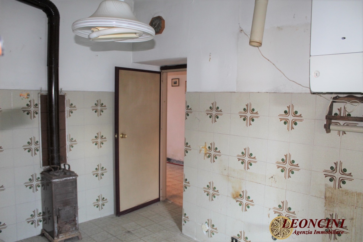 2 Bed, HouseFor Sale, Villafranca in Lunigiana, Toscana