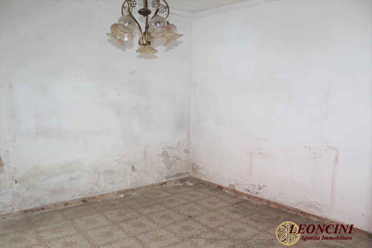 2 Bed, HouseFor Sale, Villafranca in Lunigiana, Toscana