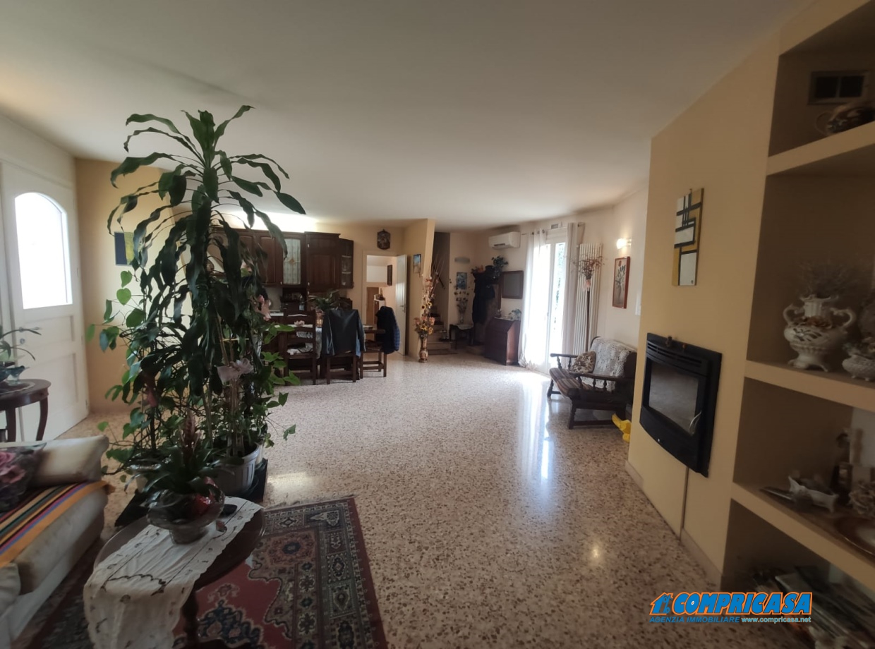 3 Bed, HouseFor Sale, Montagnana, Padova, Veneto 3 Bed, HouseFor Sale, Montagnana, Padova, Veneto