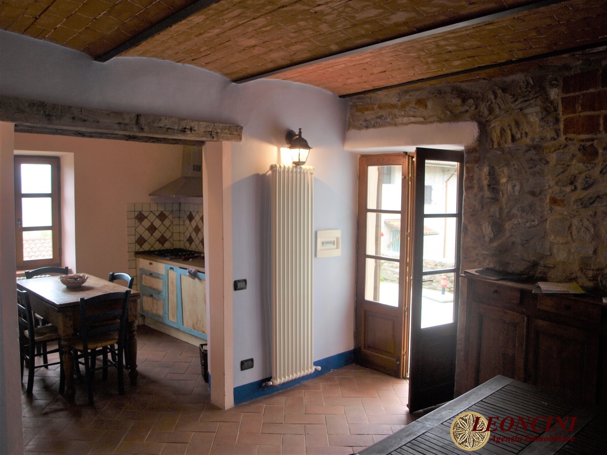 2 Bed, HouseFor Sale, Tresana, Toscana