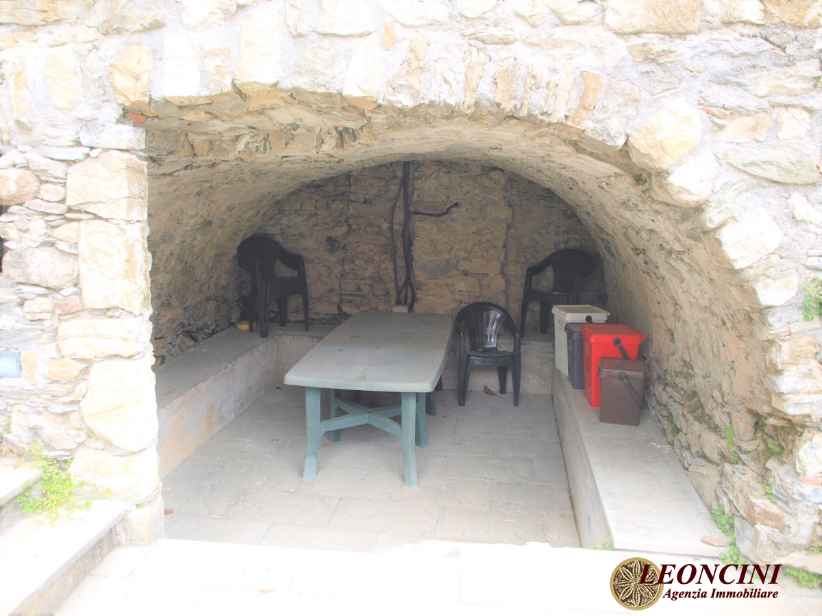 2 Bed, HouseFor Sale, Tresana, Toscana