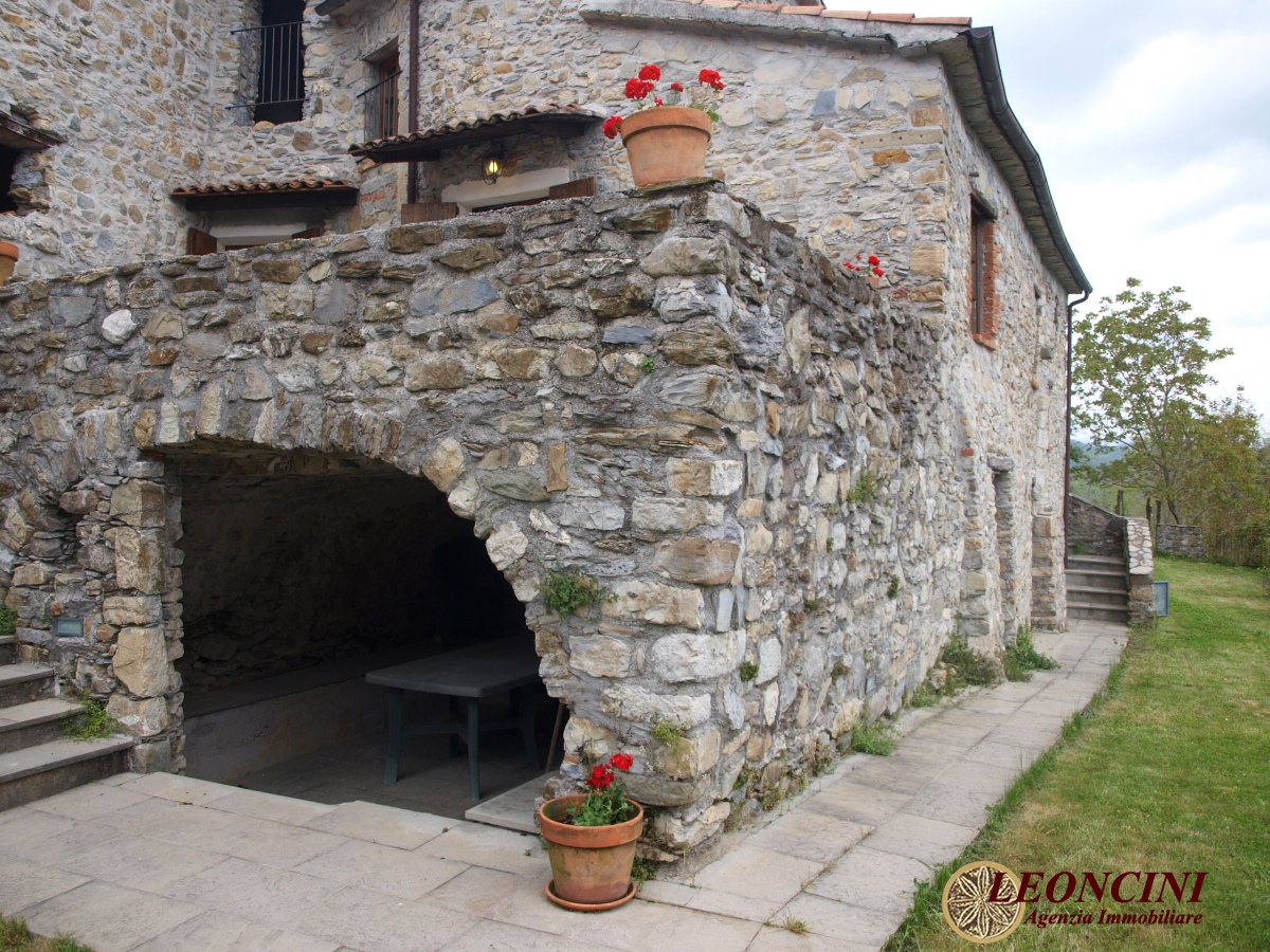 2 Bed, HouseFor Sale, Tresana, Toscana