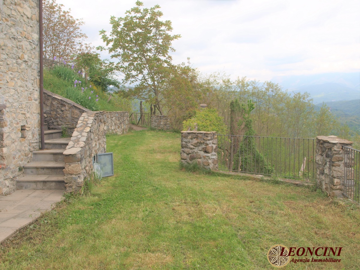 2 Bed, HouseFor Sale, Tresana, Toscana