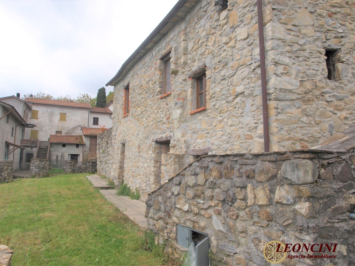 2 Bed, HouseFor Sale, Tresana, Toscana