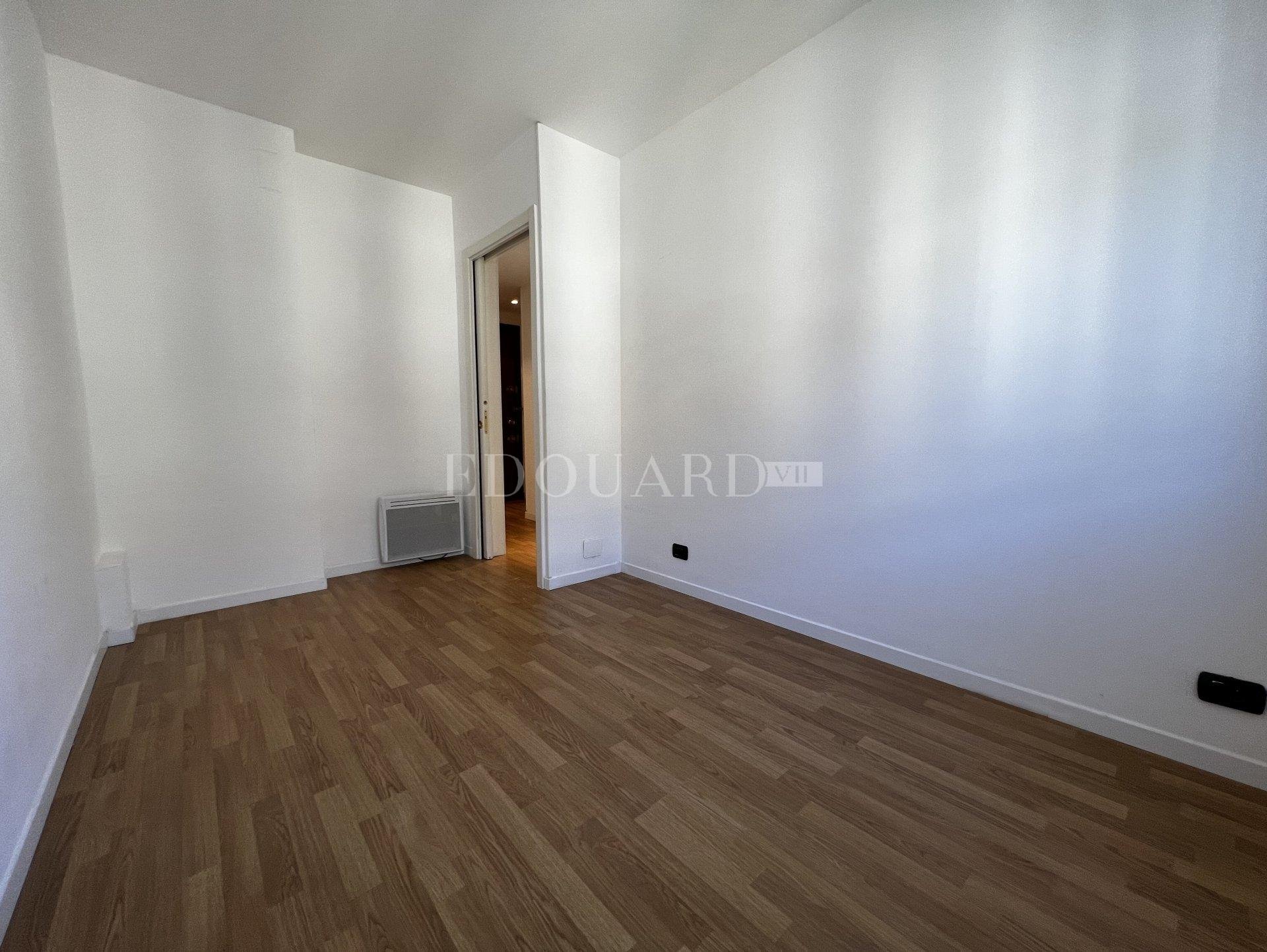 1 Bed, 1 Bath, ApartmentFor Sale, Menton, Alpes-Maritimes