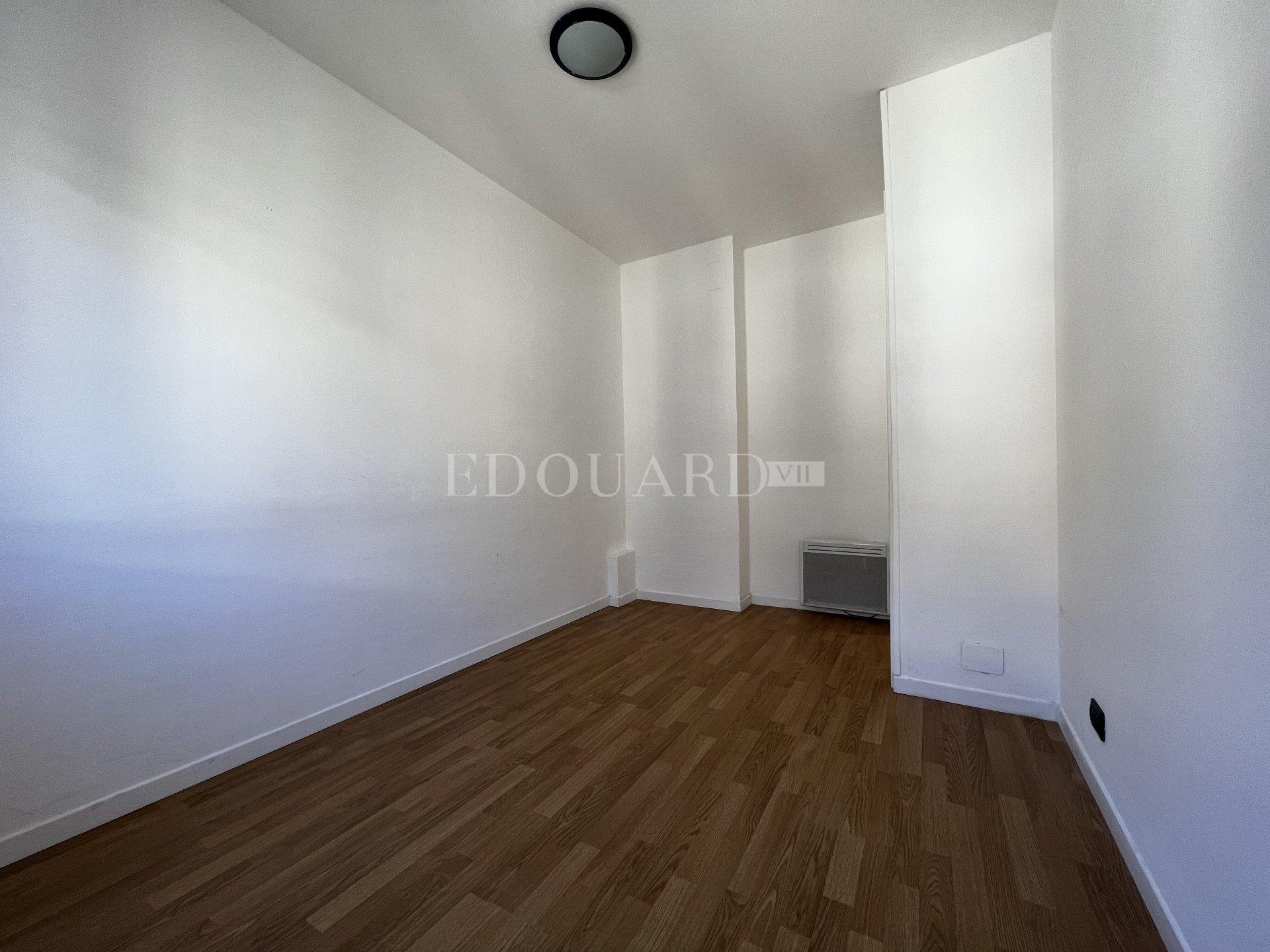 1 Bed, 1 Bath, ApartmentFor Sale, Menton, Alpes-Maritimes