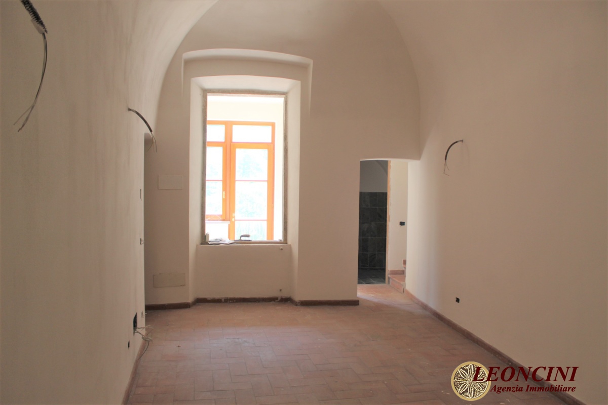 ApartmentFor Sale, Bagnone, Toscana