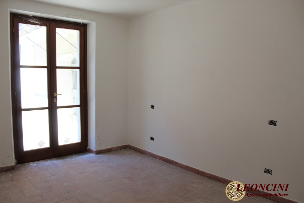 ApartmentFor Sale, Bagnone, Toscana