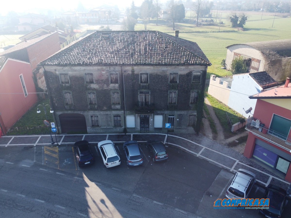 Commercial Property, For Sale