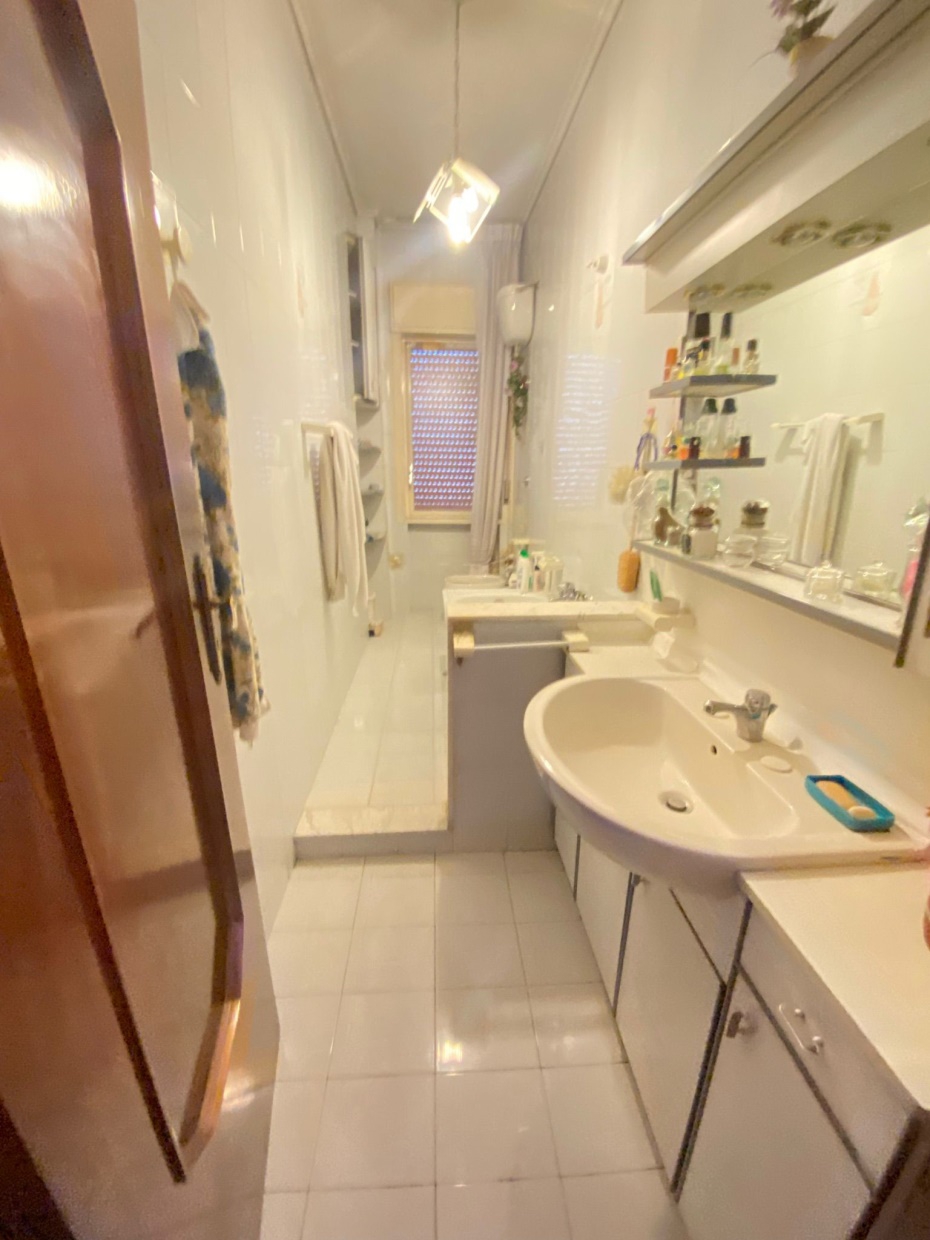 2 Bed, ApartmentFor Sale, Napoli, Campania 2 Bed, ApartmentFor Sale, Napoli, Campania