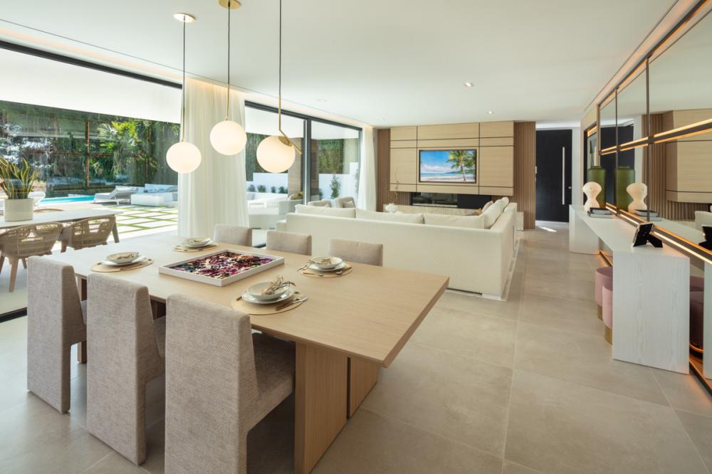 5 Bed, 4 Bath, HouseFor Sale, Nueva Andalucia, Malaga 5 Bed, 4 Bath, HouseFor Sale, Nueva Andalucia, Malaga