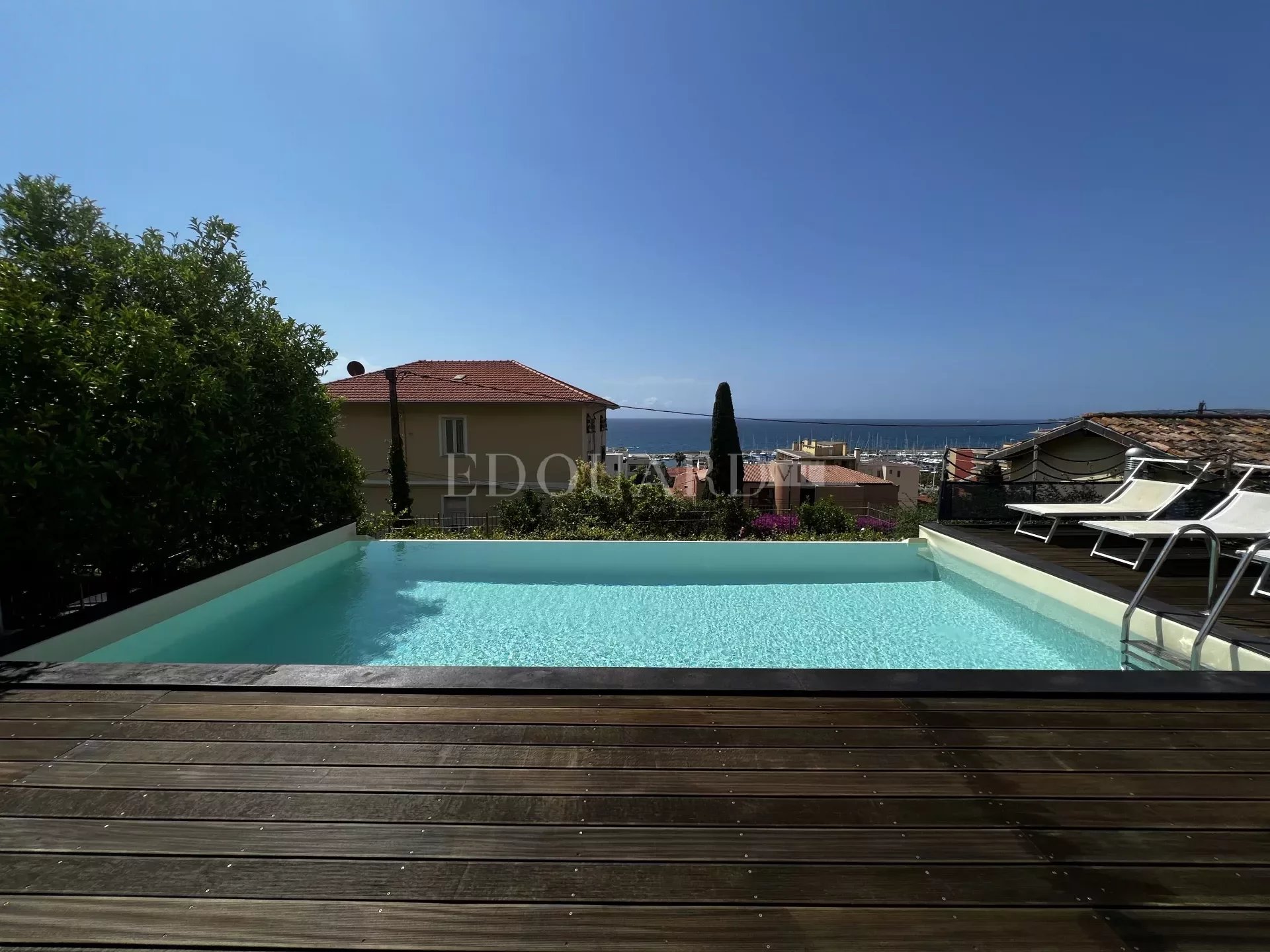 3 Bed, 3 Bath, ApartmentFor Sale, Menton, Alpes-Maritimes