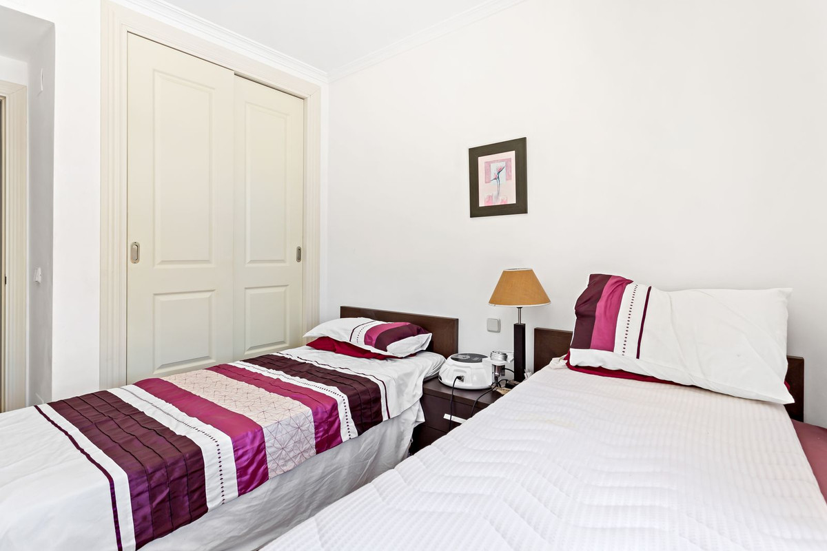 3 Bed, 2 Bath, ApartmentFor Sale, Casares Playa, Malaga 3 Bed, 2 Bath, ApartmentFor Sale, Casares Playa, Malaga