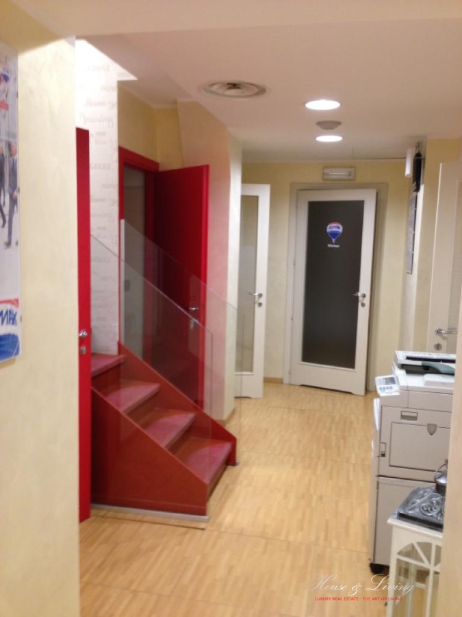 Commercial Property, For Sale