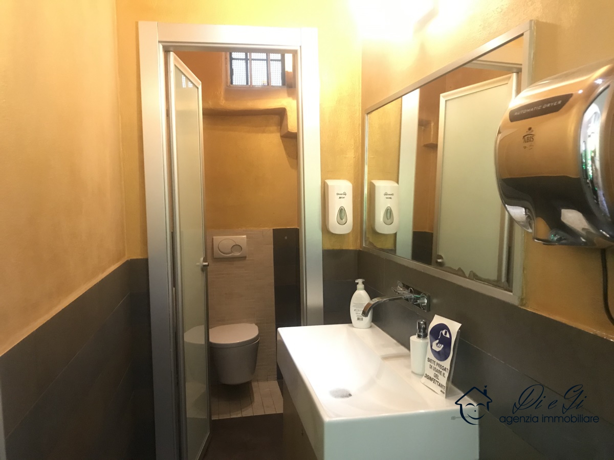 Commercial Property, For Sale